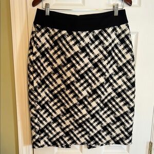 Elegant Black and White Patterned Skirt